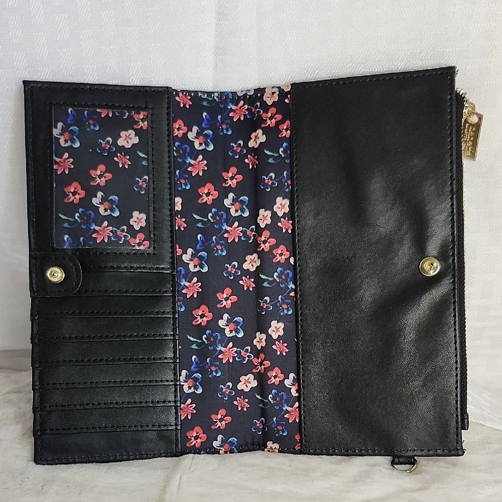 Nanette Lepore Black Floral Wristlet Clutch NEW